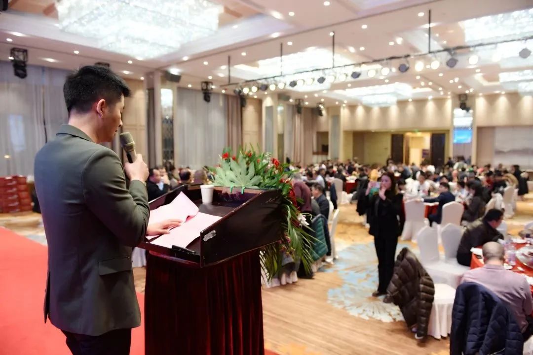 奋楫笃行,共赢未来丨上海艾歌展览服务有限公司出席上海水产行业协会第五届第四次会员大会(图4) 奋楫笃行,共赢未来丨上海艾歌展览服务有限公司出席上海水产行业协会第五届第四次会员大会(图4)